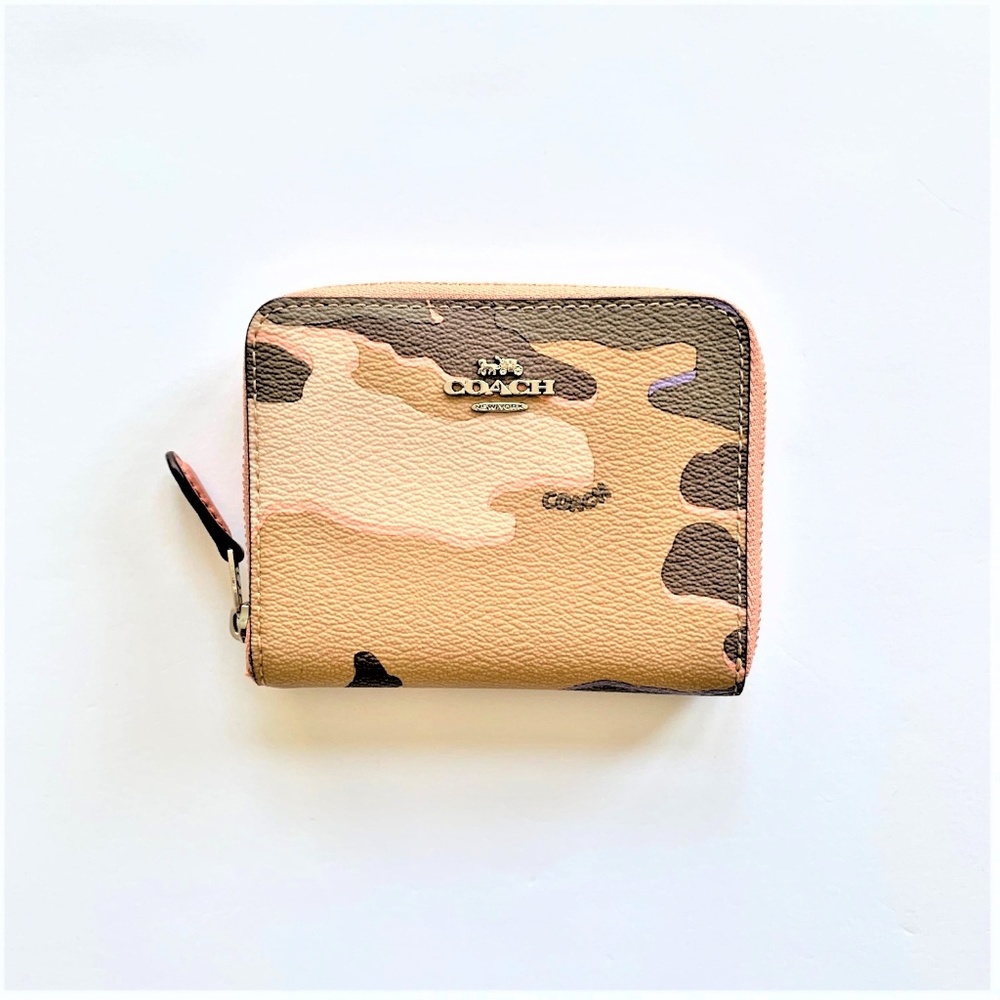 NWT Coach Small Zip Around Wallet Camo